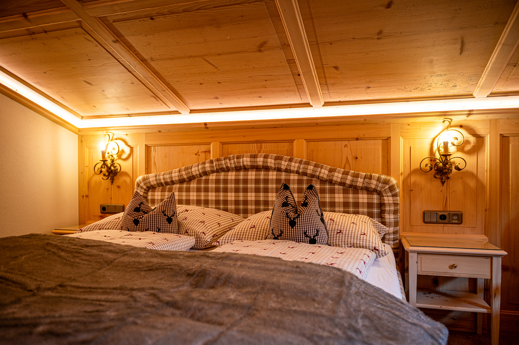 AlpenRose Doppelzimmer Dachschräge