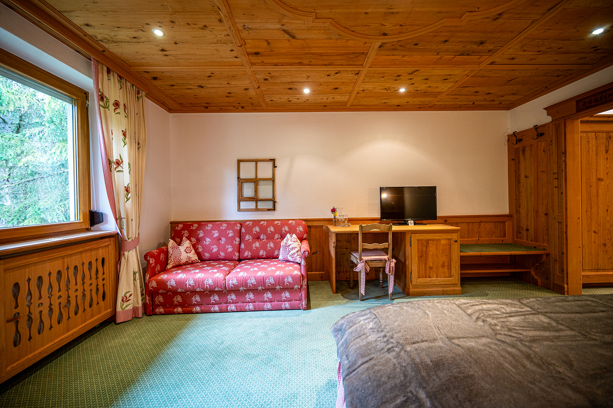 AlpenRose Doppelzimmer Lechbach