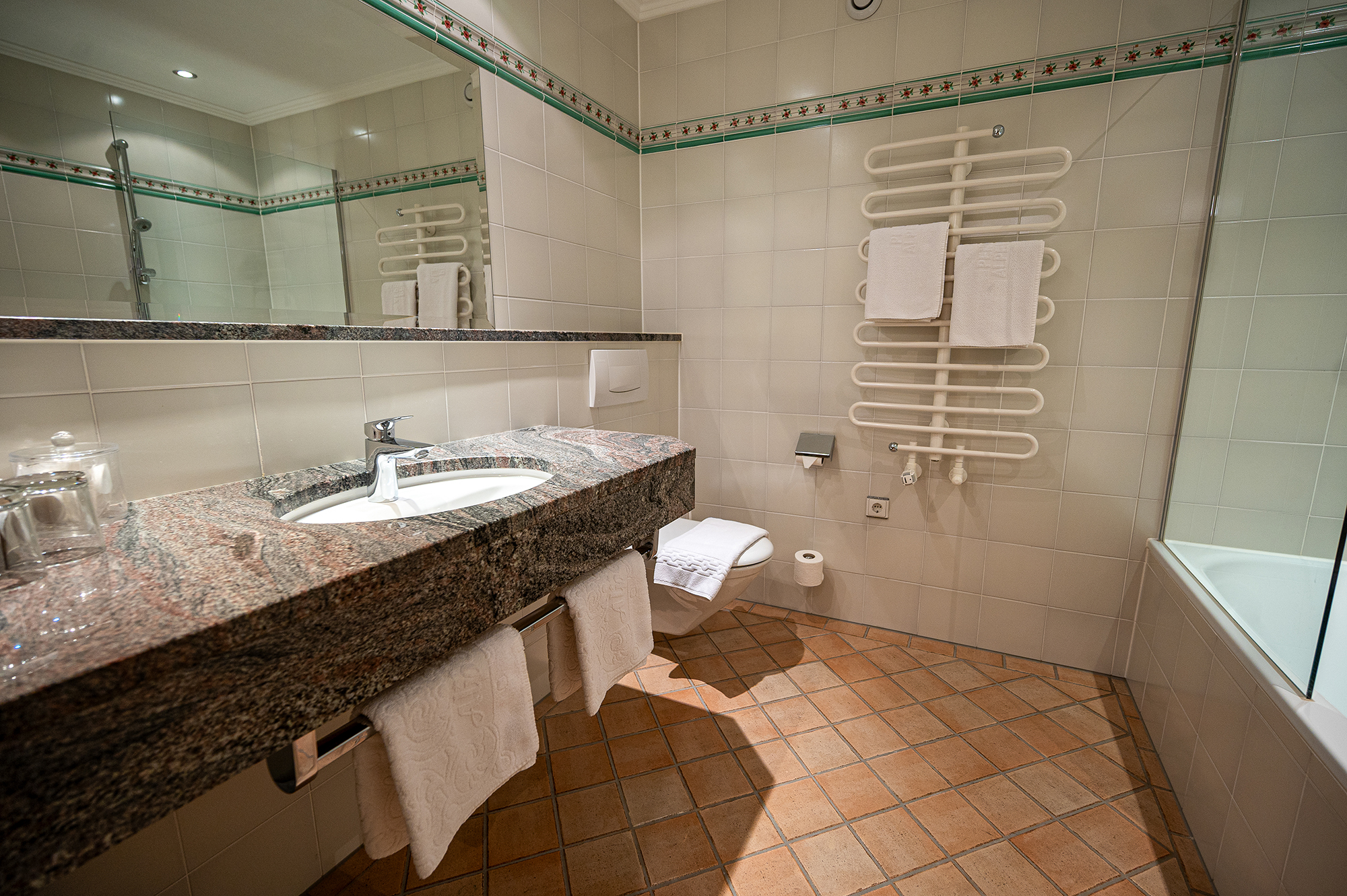 AlpenRose Doppelzimmer Lechbach