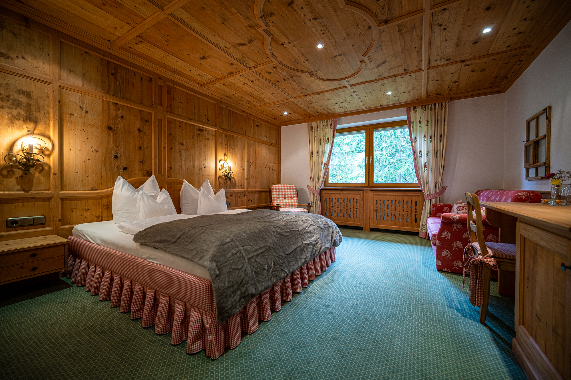 AlpenRose Doppelzimmer Lechbach