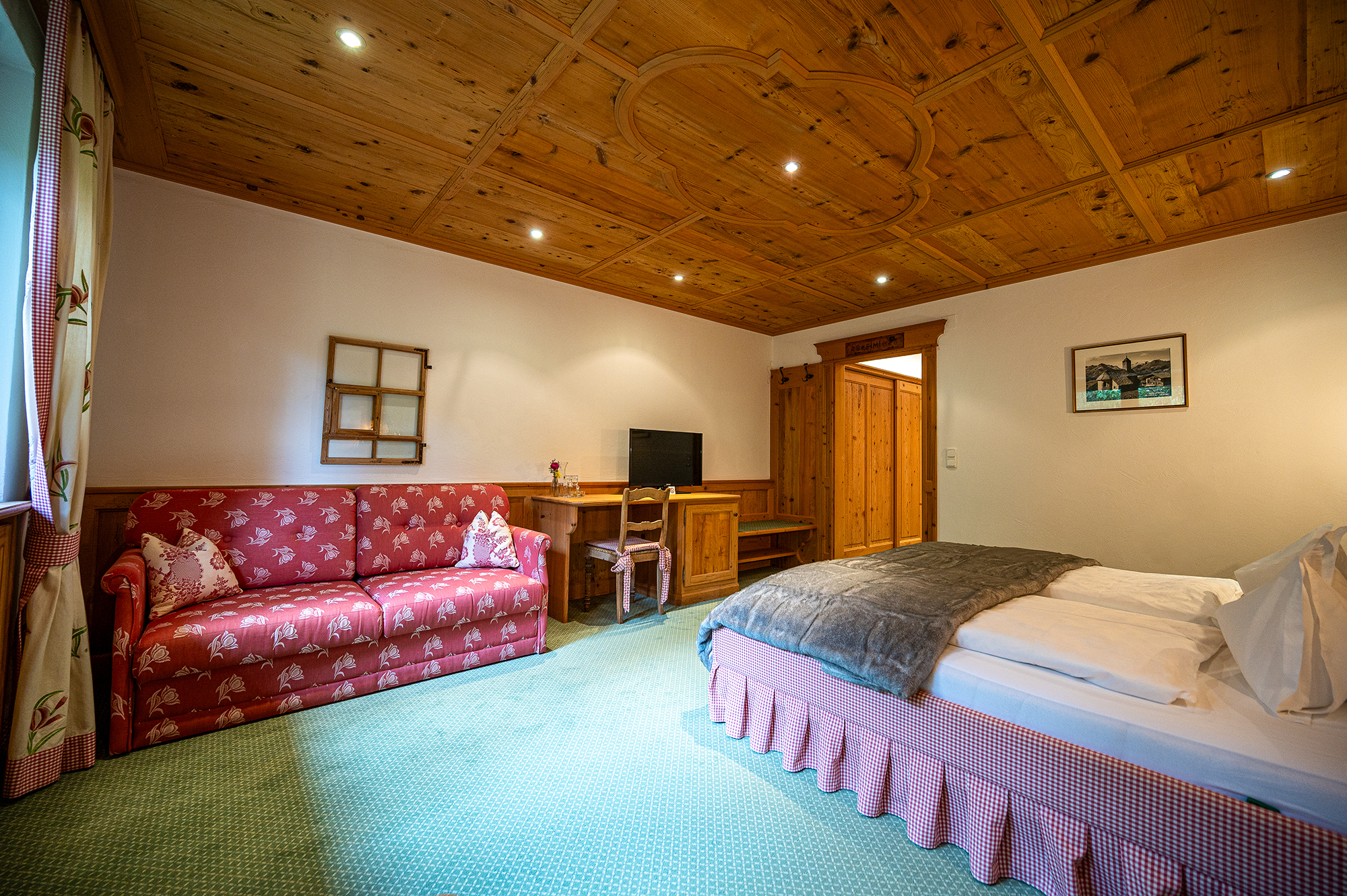 AlpenRose Doppelzimmer Lechbach